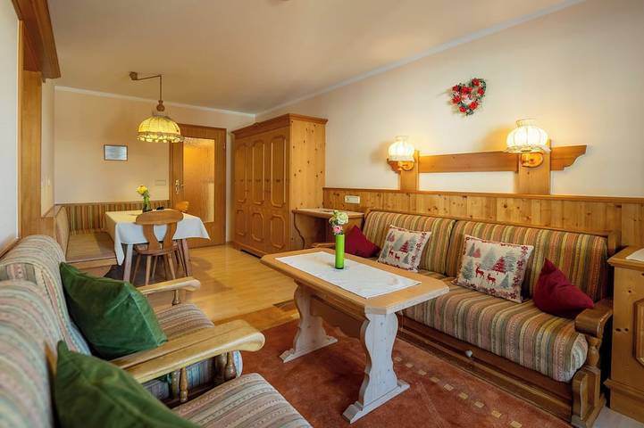 Bauernhof für 4 Personen, mit Balkon und Garten