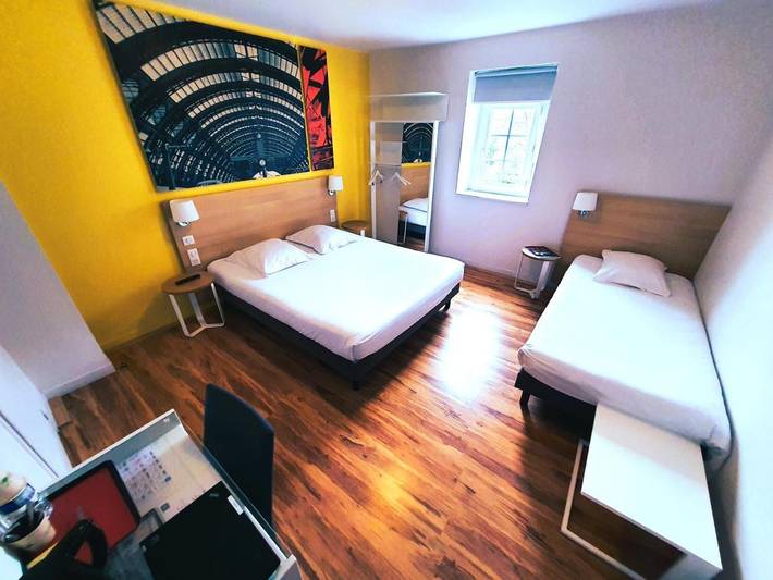 Hôtel pour 3 personnes, avec vue et terrasse, animaux acceptés