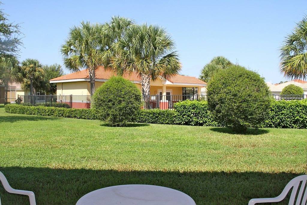 Der ultimative Florida-Urlaub in einer ruhigen natürlichen Szene in Lake Marion (FL)