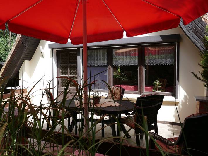 Hütte für 4 Personen, mit Terrasse und Garten in Mecklenburg-Vorpommern - 3