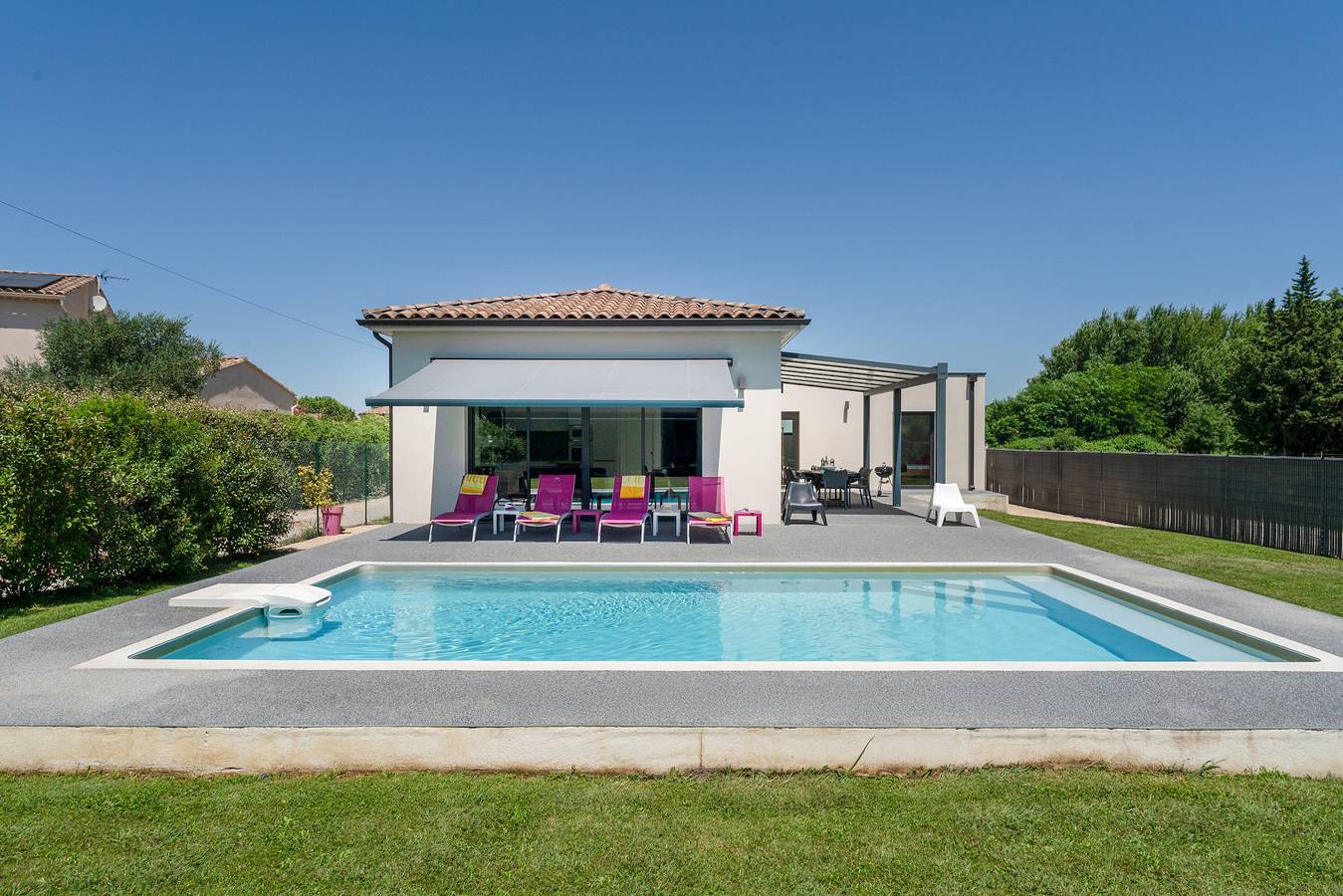 Villa 'Avec Piscine Privée' mit privatem Pool, Wi-Fi und Klimaanlage in Cabannes, Arles und Umgebung
