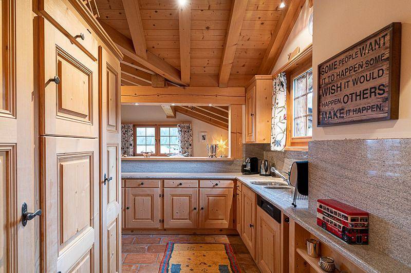 Ganze Wohnung, Edelweiss Ferienwohnung Casa Miez Penthouse für 6 Personen in Laax GR 2, Laax