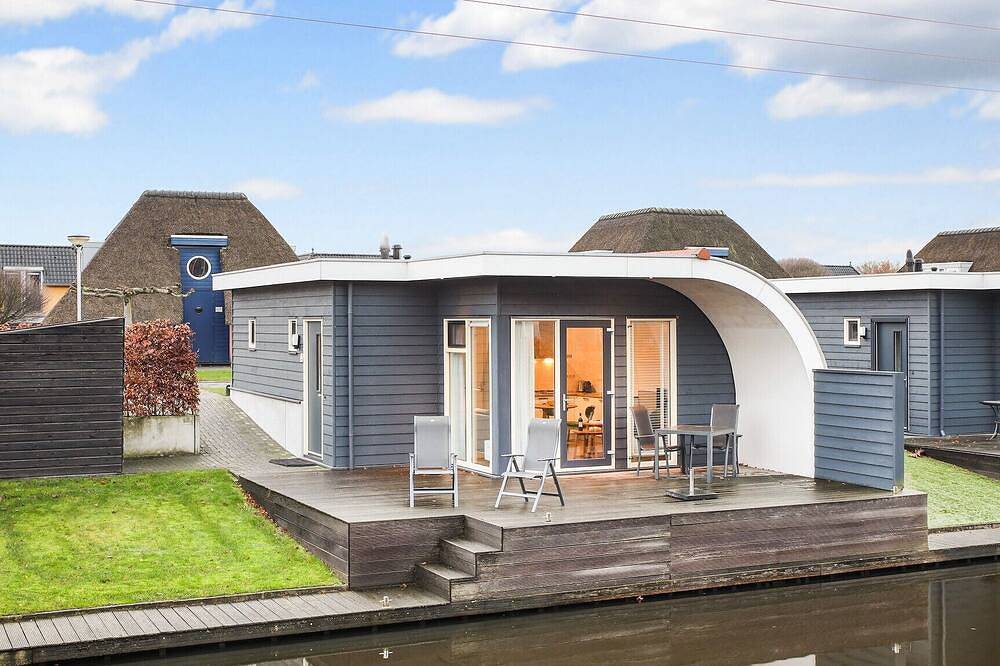 Luxury 2-person bungalow in Drenthe