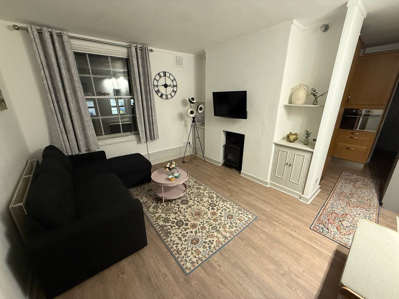 Ganze Ferienwohnung, Covent Garden 1-Bed Apt Sleeps 4, 7 min to Station in Covent Garden, London