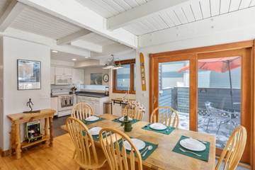 Vacation Rental for 8 Guests in Telluride, Telluride Ski Resort, Picture 2