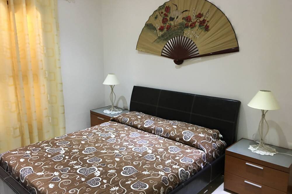 Apartamento entero, Torregrande Or - Affordable, Ground Floor, Air Conditioning, Available Starting August 16, One-Bedroom. in Torre Grande, Oristán