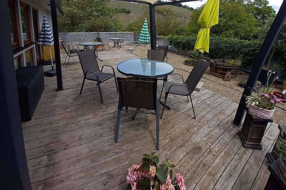 Apartment Schlossberg - Weingut Harald Konrad Fehres in Brauneberg, Bernkastel-Kues & Umgebung