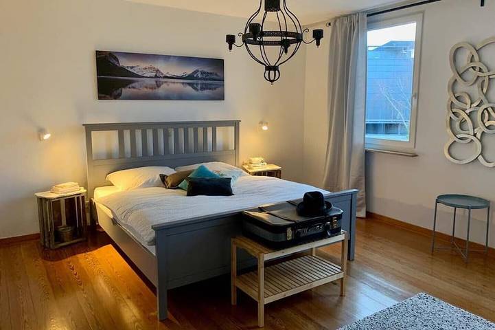 Ferienwohnung für 6 Personen, mit Balkon in Metzingen