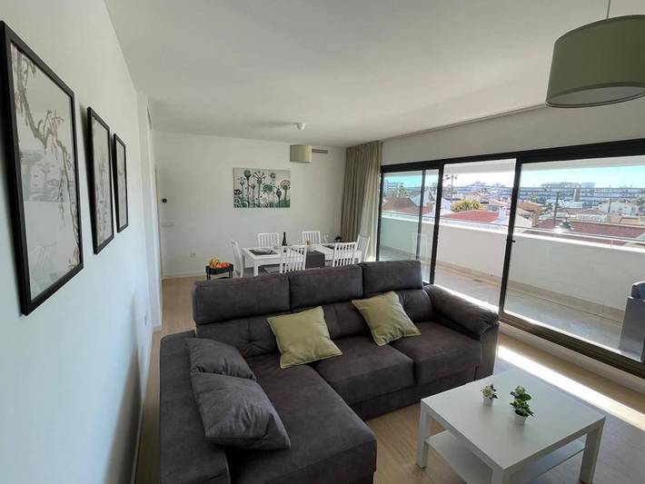 Appartement de vacances entier, Appartement de vacances pour 6 personnes avec balcon/terrasse in Playa Los Álamos, Torremolinos