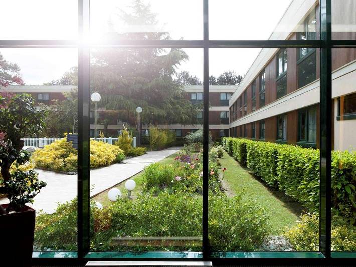 Hôtel pour 3 personnes, avec vue ainsi que piscine et jardin