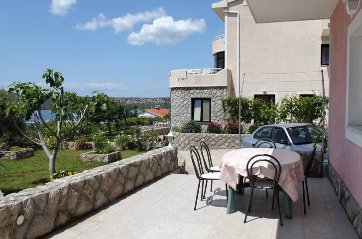 Vakantiewoning voor 6 personen, met balkon/terras, met huisdier in Punat