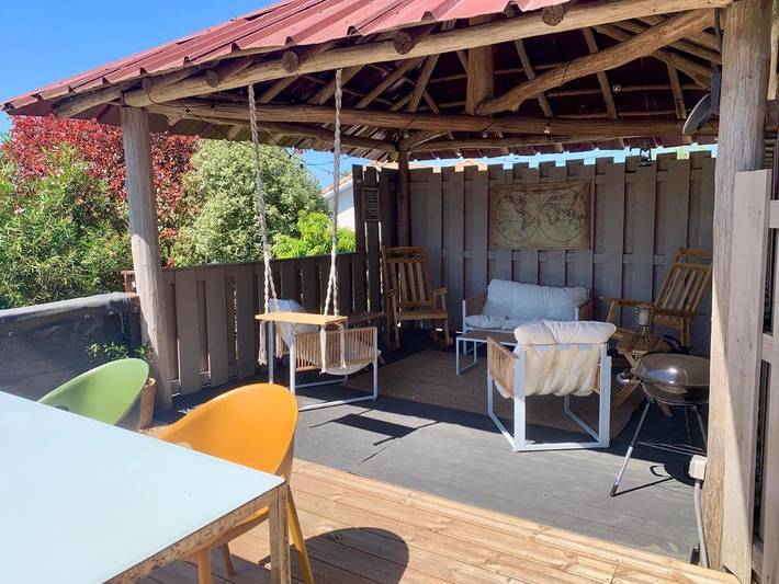 Gîte pour 4 personnes, avec vue et jardin dans Lahontan