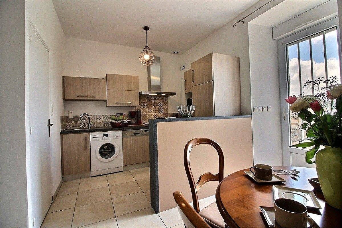 Maison De Vacances pour 4 Personnes dans Kerbors, Région de Lannion