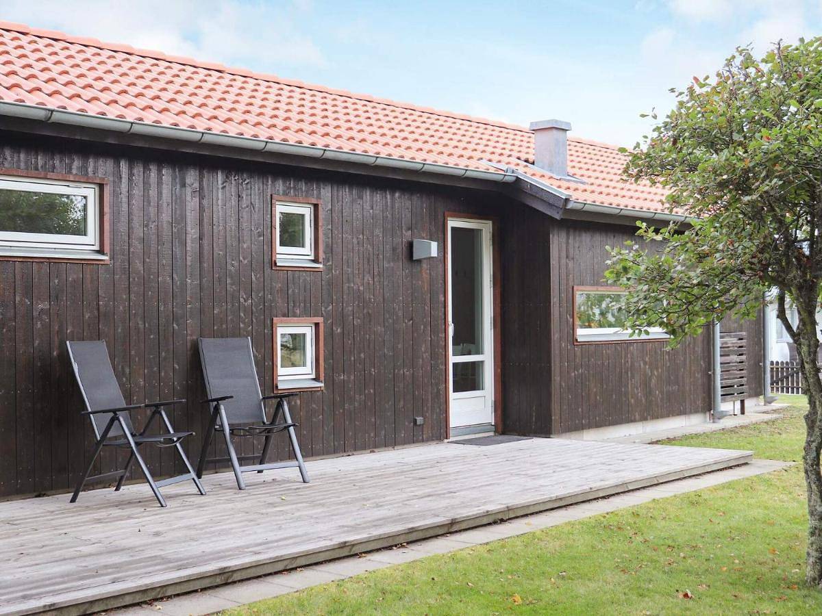 4 person holiday home in Trälövsläge-By Traum in Varberg, Halland