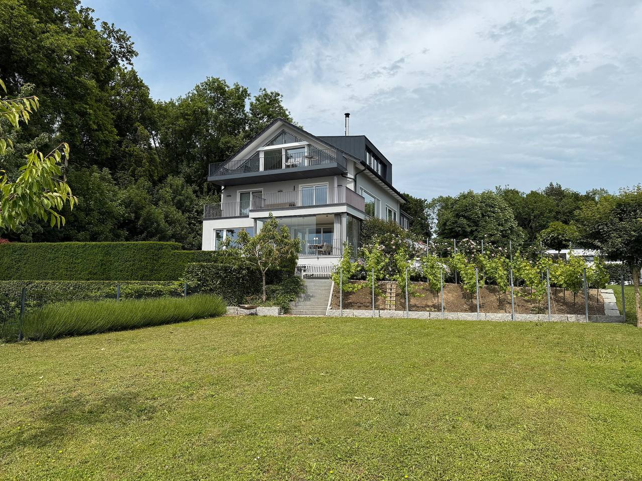 Ganze Wohnung, Apartment 'Müller' mit Seeblick, Wlan und Klimaanlage in Friedrichshafen, Region Bodensee-Oberschwaben