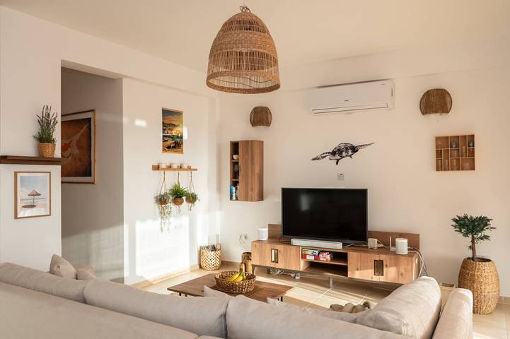 Ganze Wohnung, Sonnenuntergang, Meer- und Bergblick, 3-Bett-2-Badezimmer-Wohnung, Erdgeschoss in Nordzypern