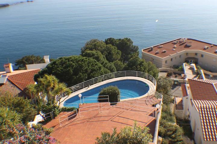 Gîte pour 4 personnes, avec Terrasse et Piscine sur la Costa Brava