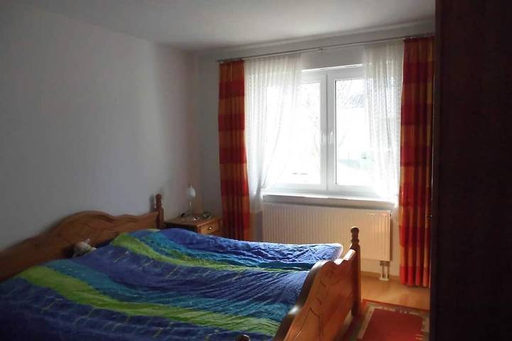 Ganze Wohnung, Helle und freundliche Ferienwohnung für 4 P. mit 2 Schlafzimmern, Terasse/Garten in Zingst, Fischland - Darß - Zingst