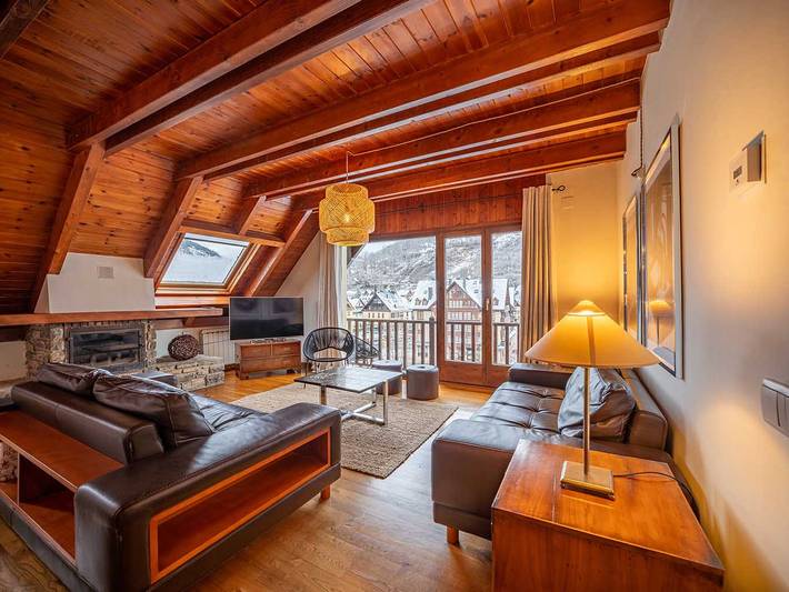 Gîte pour 10 personnes, avec Balcon dans Betren