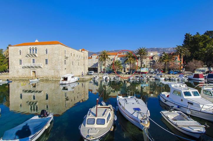 Ferienhaus für 8 Personen in Kaštela