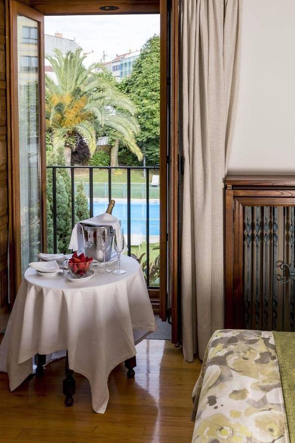 Casa rural con piscina para 2 personas, con jardín y piscina en Salnés - 4