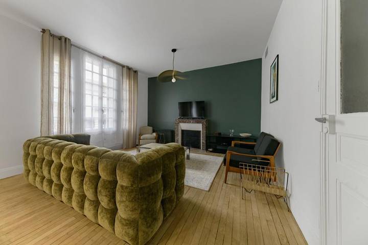 Location de vacances pour 10 personnes, avec balcon et vue à Gannat - 2