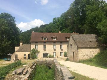 Gîte pour 15 personnes, avec sauna et jardin dans vallée de l'Ouche