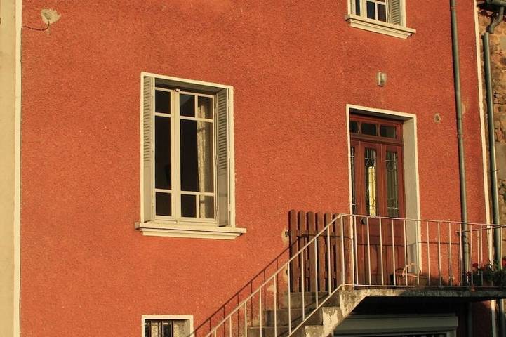 Gîte pour 7 personnes à Aubazat