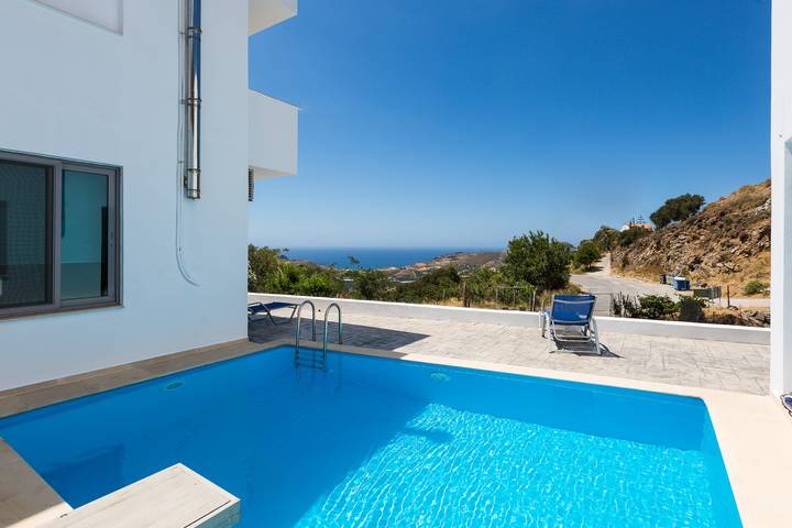 Villa für 4 Personen, mit Terrasse und Pool auf Kreta - 2