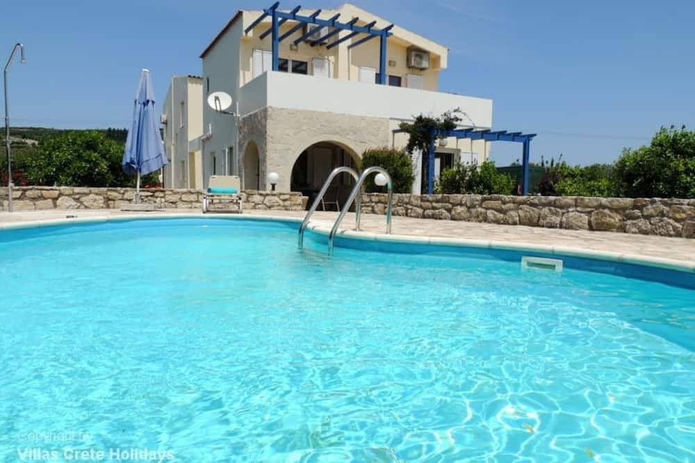 Villa Adelphi in der Nähe von Kalives. 2 Schlafzimmer, privater Pool, Aussicht und alle Annehmlichkeiten. in Armeni, Chania und Umgebung