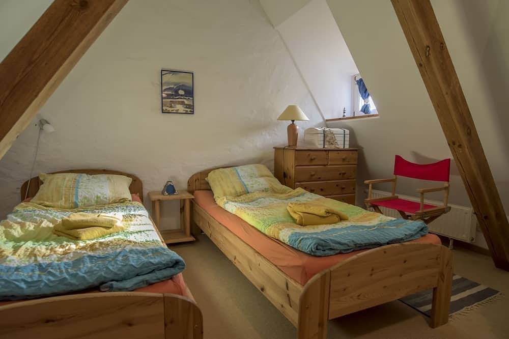 Ganze Wohnung, Ferien unter dem Reetdach Wohnung 5 in Altenkirchen, Rügen