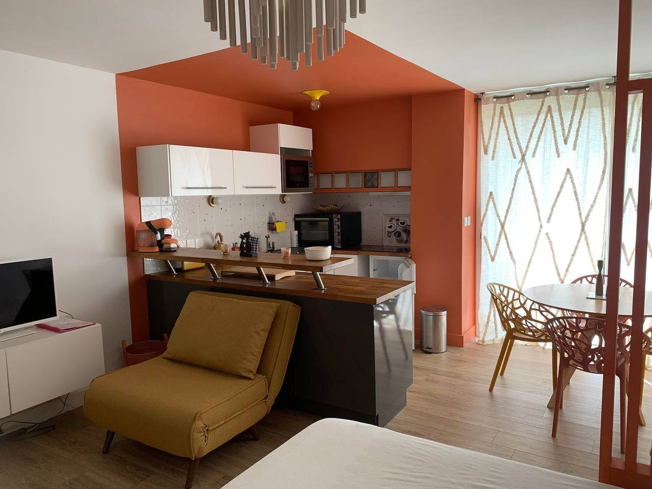 Appartement entier, Appartement "Sunny Day" avec terrasse privée et climatisation in La Grande-Motte, Côte méditerranéenne (France)
