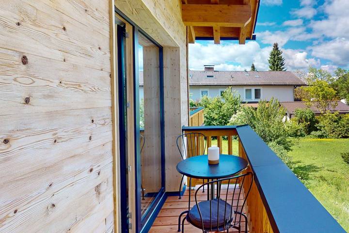 Hütte für 2 Personen, mit Balkon und Garten sowie Ausblick in Garmisch-Partenkirchen