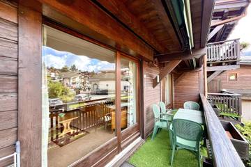 Gîte pour 4 personnes, avec terrasse dans Office De Tourisme De Combloux