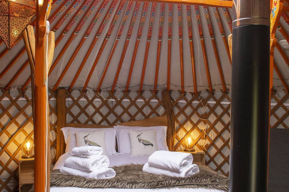 Lapwing Yurt, Askrigg in Yorkshire Dales National Park