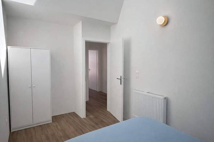 Entire apartment, Architect's duplex loft 3 double bedrooms & 2 private parking spaces in Mulhouse, Mulhouse region