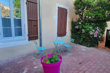 Gîte pour 2 personnes, avec terrasse et vue à Chalon-sur-Saône