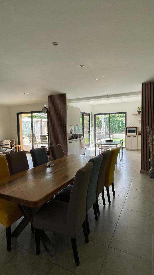 Location de vacances pour 6 personnes, avec piscine ainsi que jacuzzi et jardin, adapté aux familles à Malemort-du-Comtat - 3
