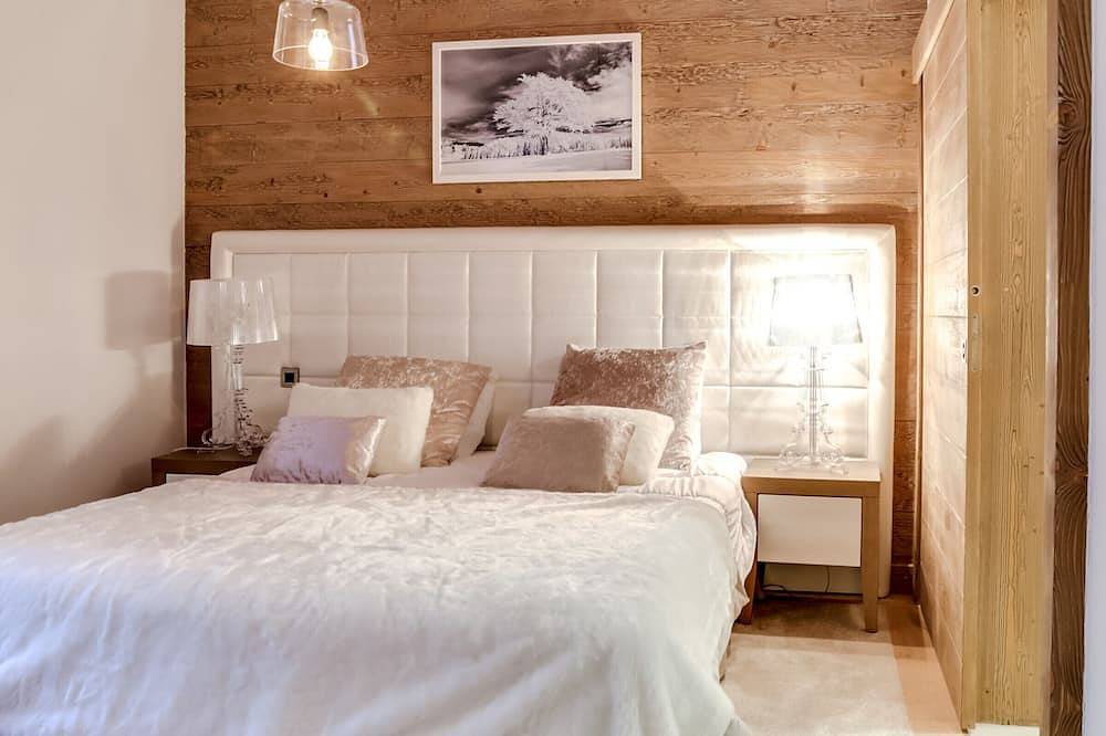 Apartamento entero, Piso lujoso en Courchevel Village, junto a comercios y pistas, con aparcamiento y acceso a gimnasio in Saint-Bon-Tarentaise, Les Trois Vallées