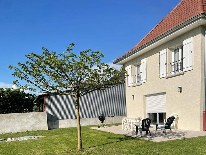 Gîte pour 2 personnes, avec jardin et vue à Pressins - 4