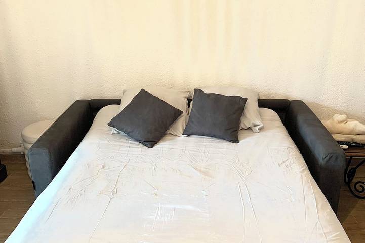 Appartement entier, Cœur de Sagone - 8Prs - T3 de 83m2 + 100m2 de jardin - 3min de la plage à pied ! in Sagone, Vico