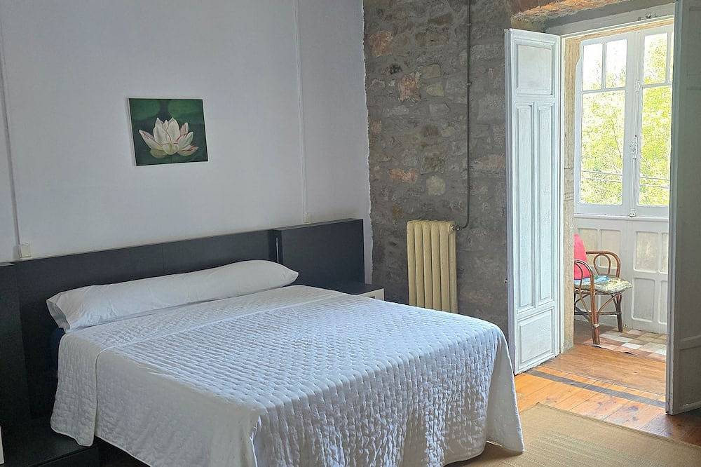 Apartamento entero, Corias Apartamentos Rurales junto al Bosque encantado y Rio Narcea in Corias, Pravia