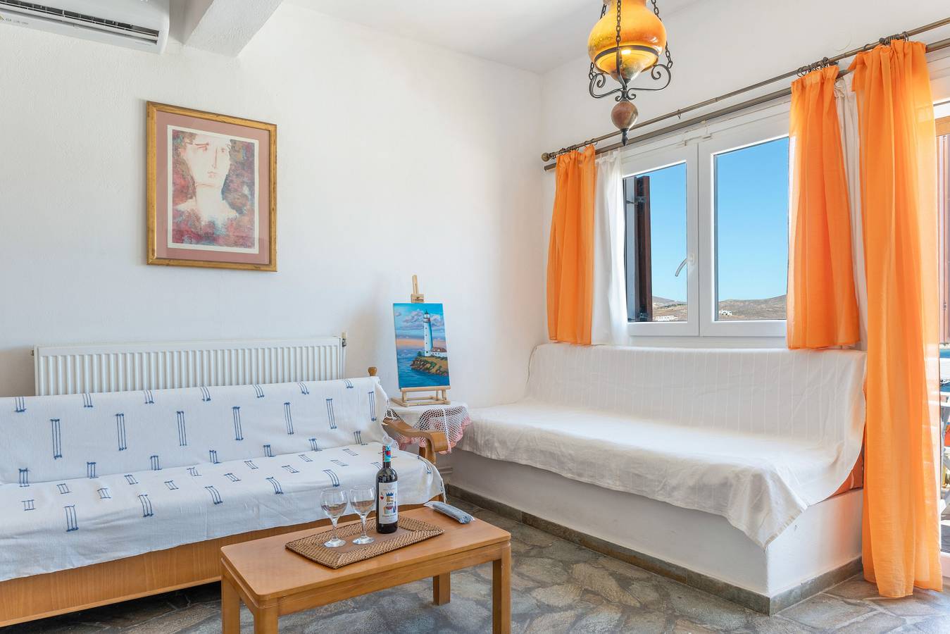 Ganze Wohnung, Ferienwohnung 'Agnadi' mit Meerblick, Balkon und Klimaanlage in Livadi, Kykladen