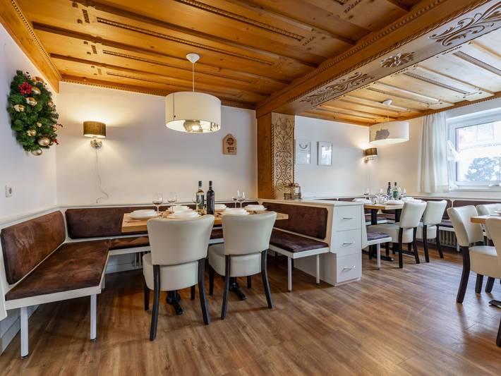 Luxus Chalet mit Wellness in der Nähe des Zentrums in Saalbach, Saalbach-Hinterglemm