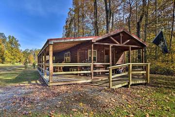 Log Cabin for 4 Guests in Seneca Rocks, Tucker County, Picture 2
