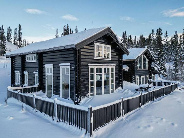 Villa für 14 Personen, mit Ausblick und Terrasse sowie Sauna - 1