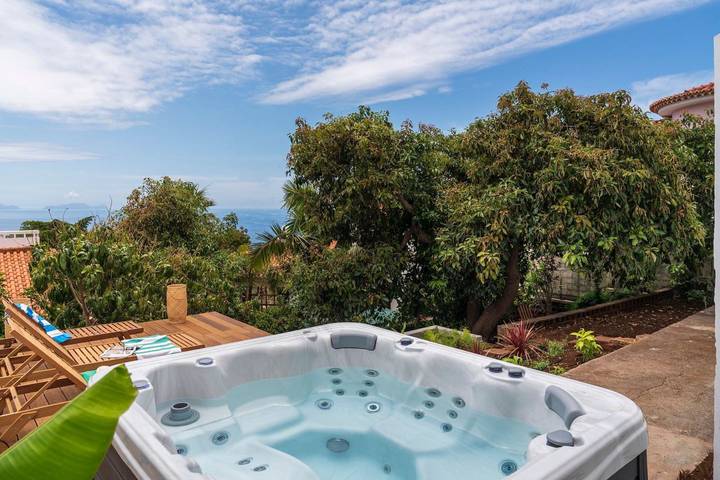 Location de vacances pour 6 personnes, avec jardin ainsi que piscine et terrasse à São Gonçalo - 2