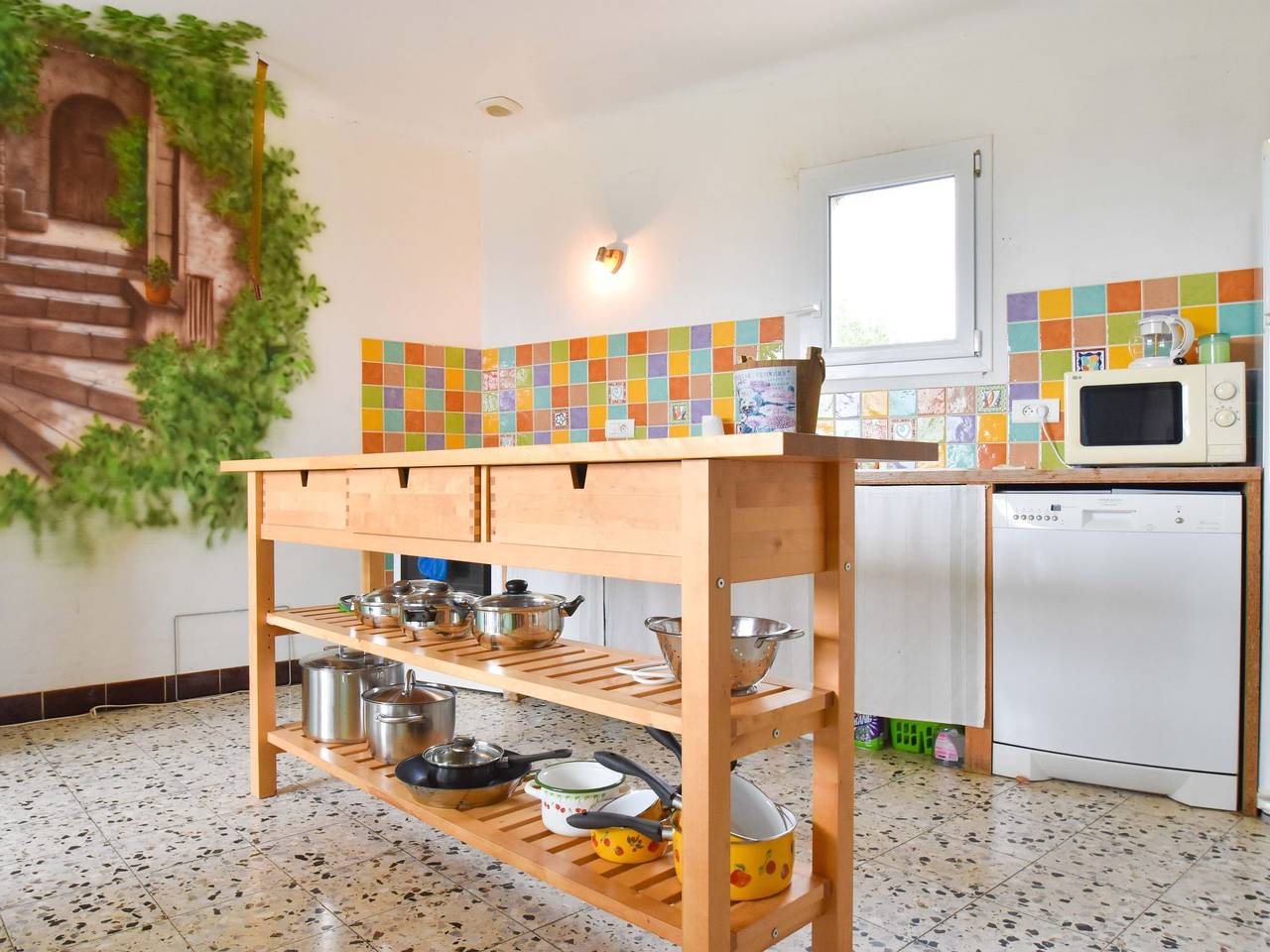 Schönes Ferienhaus mit Pool in Talairan, Parc naturel régional Corbières-Fenouillèdes