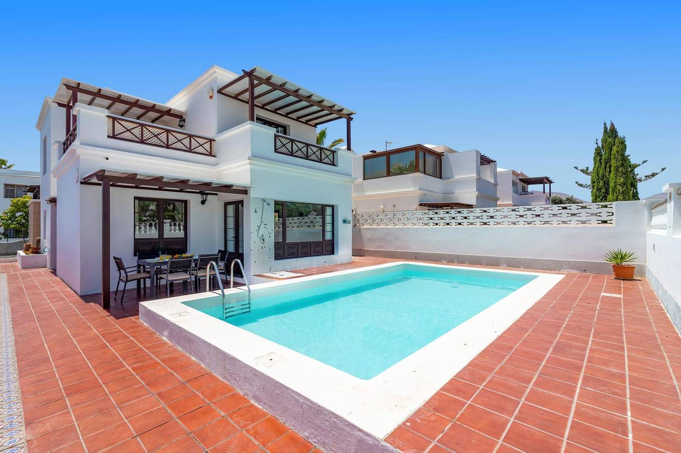 Villa Amapola Pocillos by Villa Plus in Los Pocillos, Tías