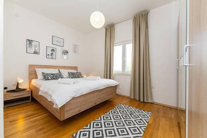 Villa für 9 Personen, mit Garten und Whirlpool, mit Haustier in Razanac - 2